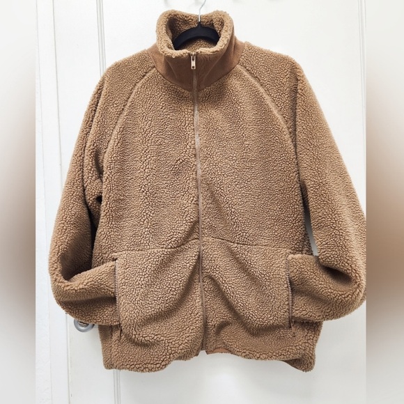 🍒 Brandy Melville Willow Camel brown Jacket Size M - Picture 2 of 3